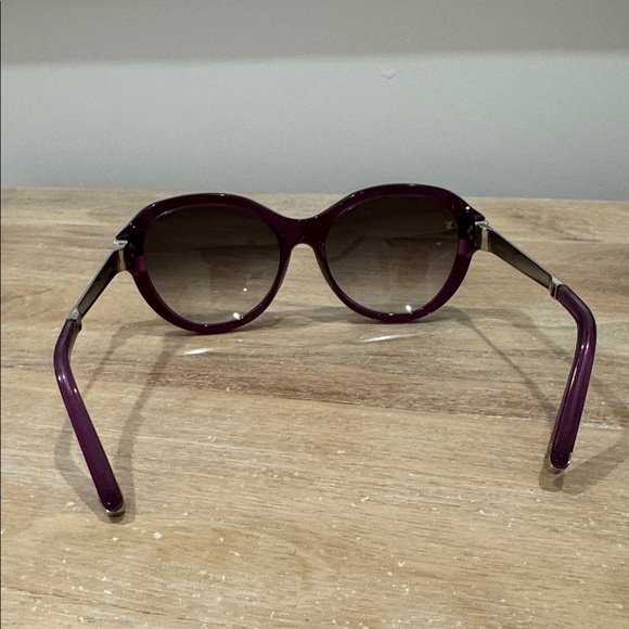Elegant Purple Sunglasses - Picture 3 of 5